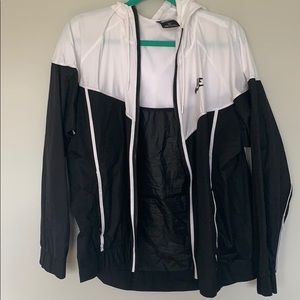 Running coat